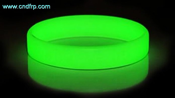 Glow in the dark silicone wristband